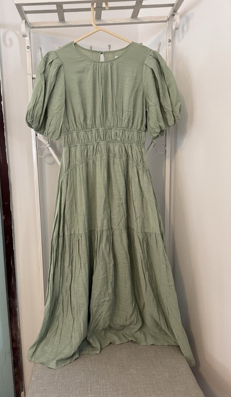 Moon river sage green maxi dress puff sleeve sz sm fairy